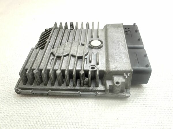 03L906023ME ECU CALCULATEUR MOTEUR VW POLO 1.6 TDi 5WP42920 AA H13 SIMOS PCR2.1