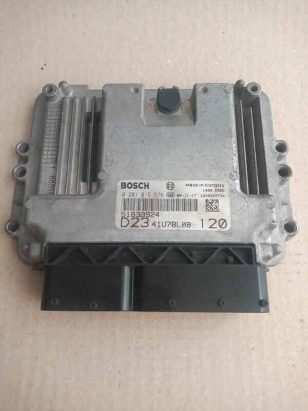 ECU Calculateur FIAT ducato Peugeot Boxer 2 2.3 Jtd 0281015576 51861913 EDC16C39