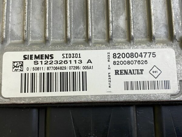 ECU Calculateur Renault Megane Scenic 1.5DCI  S122326113 A 8200804775 8200807626