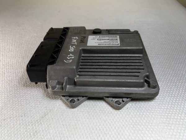 ECU Calculateur moteur FIAT 500 1.3 75HP MJD 6F3.B1 51818295 HW04P 71600.127.02