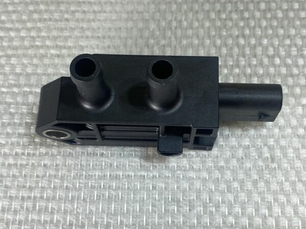 NEUF OEM Capteur Différence d pression 04L906051AB Vw Tiguan 5N Audi A3 2.0L Tdi