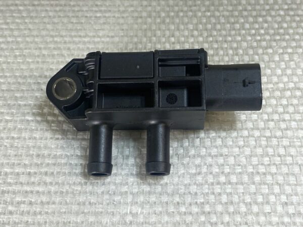NEUF OEM Capteur Différence d pression 04L906051AB Vw Tiguan 5N Audi A3 2.0L Tdi