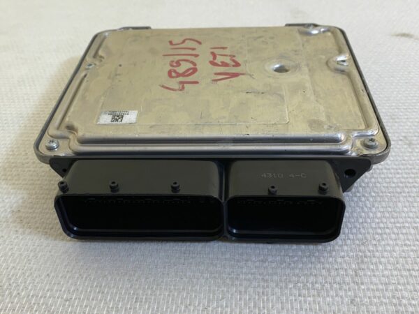 ECU Calculateur moteur Skoda Yeti 1.8 tfsi 0261S05744 5L0907115C MED17.5 CDAA