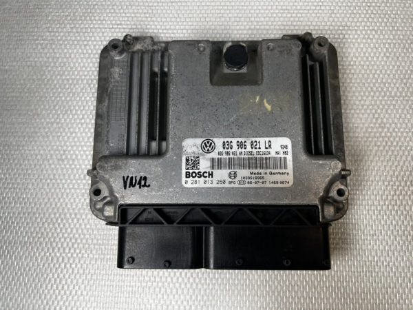 ECU Calculateur moteur VW PASSAT 1.9tdi 105cv 0281013260 03G906021LR EDC16U34
