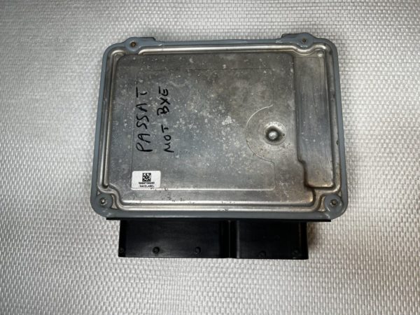 ECU Calculateur moteur VW PASSAT 1.9tdi 105cv 0281013260 03G906021LR EDC16U34