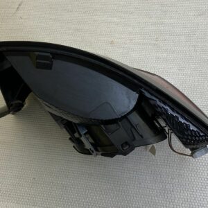 Feu arrière gauche L Skoda Rapide Origine OEM 2012-2018Très propre 6V9945095