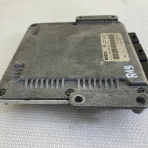 ECU Calculateur moteur 0281010784 8200091432 8200132188 Renault Master II 2.5dci