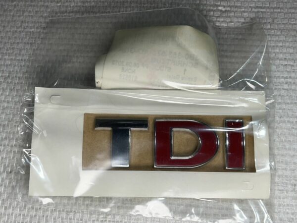 NEUF OEM LOGO TDI Volkswagen Passat Coffre Arrière Badge Emblème 3B0853675AC GQI