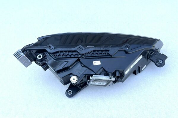 3V1941015D Phare Skoda Superb 3 avant gauche Facelift 992941571AA Full LED DEL