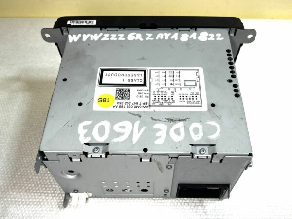 5M0035186AA Autoradio CD VOLKSWAGEN POLO 6R Passât Golf 5 6 Touran Avec Code !!!