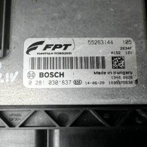 ECU Calculateur moteur FIAT FIORINO 0281030837 55263144 FPT Jtdm Très bon état