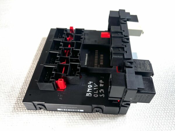 8P0907279F MODULE BOITIER CONFORT Audi S3 8P 3 porte BCM H43 Bordnetzsteuergerät