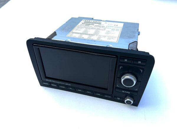 8P0035193G Audi A3 S3 RS3 8P RnsE Navigation Plus Multimédia Écran LED GPS 100%
