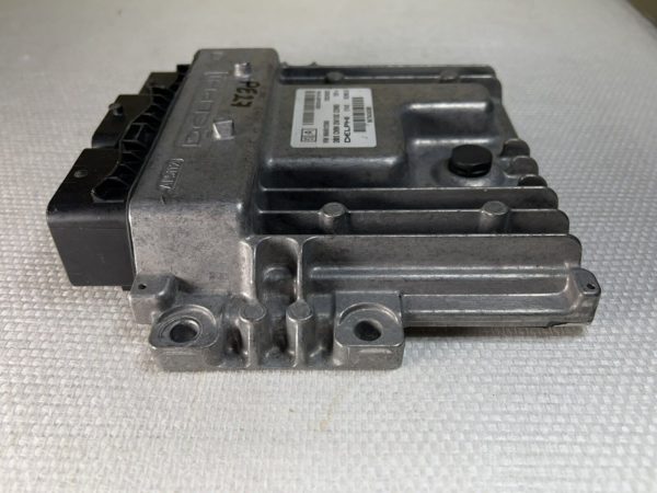 Calculateur moteur PEUGEOT BOXER 2.0 Hdi DCM3.5 9666912580 9675434380 28326032