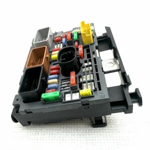 BSM-L02 Boîtier fusible BSM Peugeot 3008 5008 Citroen C4 Servitude 9807028580