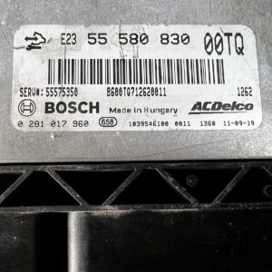 ECU Calculateur moteur Opel Corsa D 1.3CDTI 55580830 00TQ 0281017960 EDC17C18