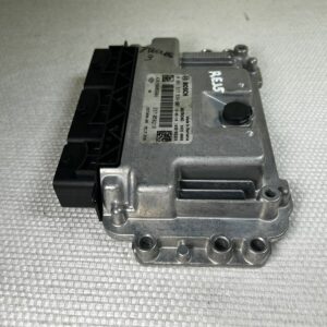 ECU Calculateur moteur Renault Twingo 3 0261S17834 237105821R 237109010 ME17.920