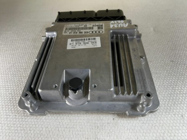 ECU Engine Control Unit Audi A4 B7 2.0 Tdi 03G906016LQ 0281013887 EDC16U31 BPW