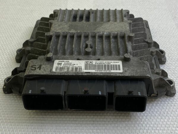 Calculateur moteur CITROEN JUMPY SID803A 5WS40613B-T SW9664611380 HW9661642180