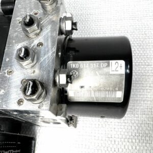 Block Pompe Calculateur ABS ESP VW Scirocco Golf6 Touran 1K0907379BL 1K0614517DP