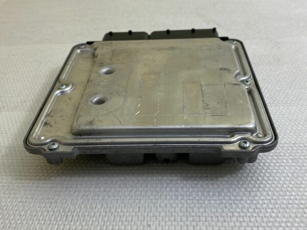 ECU Calculateur moteur Seat Léon II 2L Tdi 105cv 0281011730 03G906016AJ EDC16U1