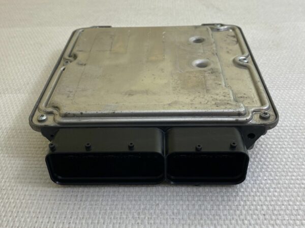 ECU Calculateur moteur Seat Léon II 2L Tdi 105cv 0281011730 03G906016AJ EDC16U1