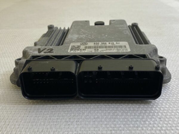 ECU Calculateur moteur Seat Léon II 2L Tdi 105cv 0281011730 03G906016AJ EDC16U1