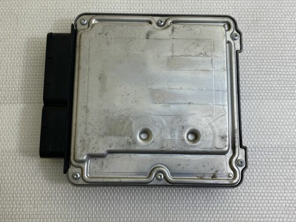ECU Calculateur moteur Seat Léon II 2L Tdi 105cv 0281011730 03G906016AJ EDC16U1