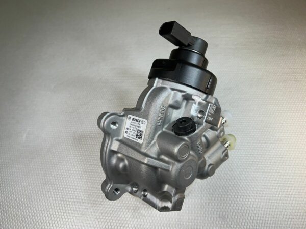 NEUF OEM Pompe HP à Haute Pression Bosch VW Audi 2.0 Tdi 0445010790 05L130755